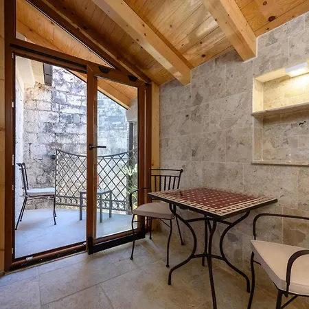 And Kudelik Centar Apartamento