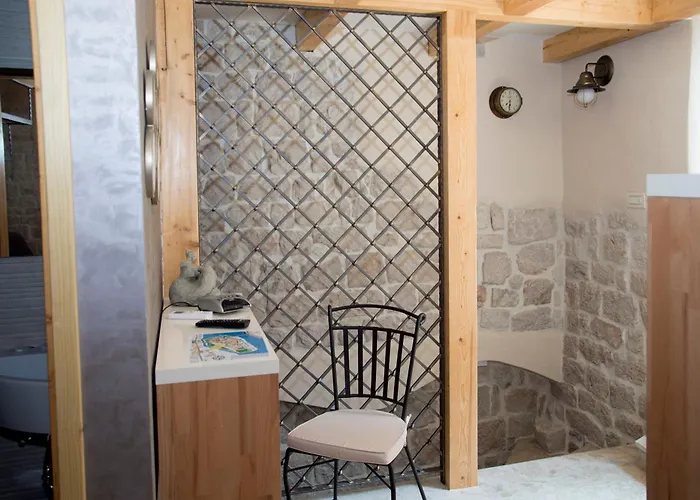 And Kudelik Centar * Trogir