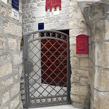 And Kudelik Centar アパート *