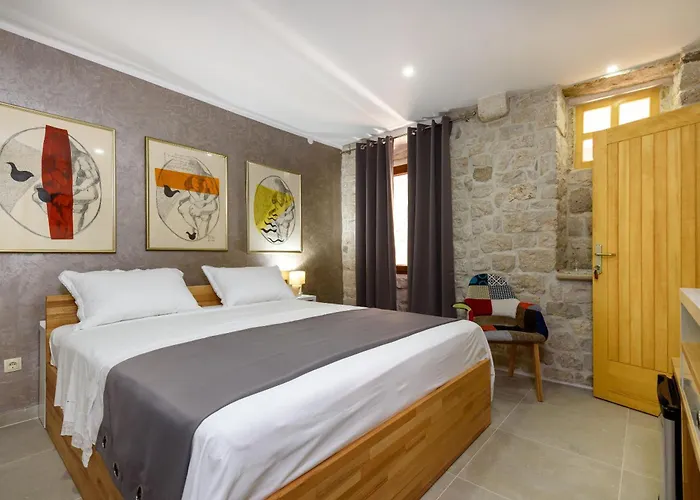 And Kudelik Centar *