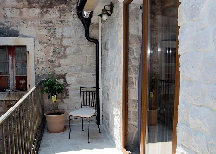 And Kudelik Centar *