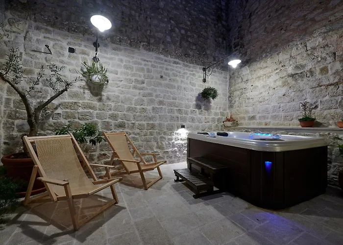 アパート And Kudelik Centar