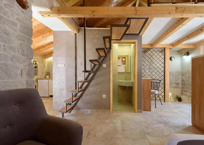 And Kudelik Centar アパート トロギール